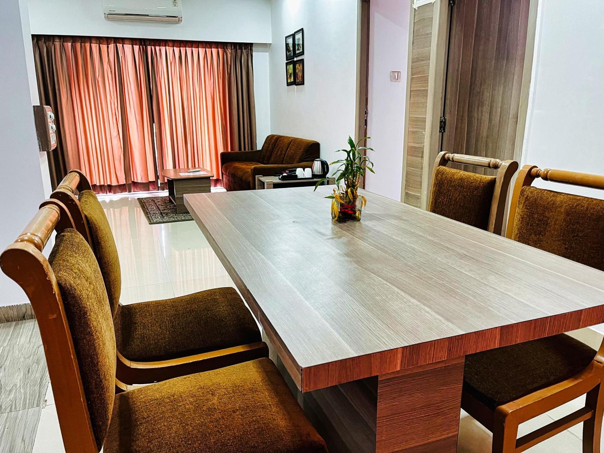 Maxxvalue - Service Apartment Marol Мумбаи Экстерьер фото
