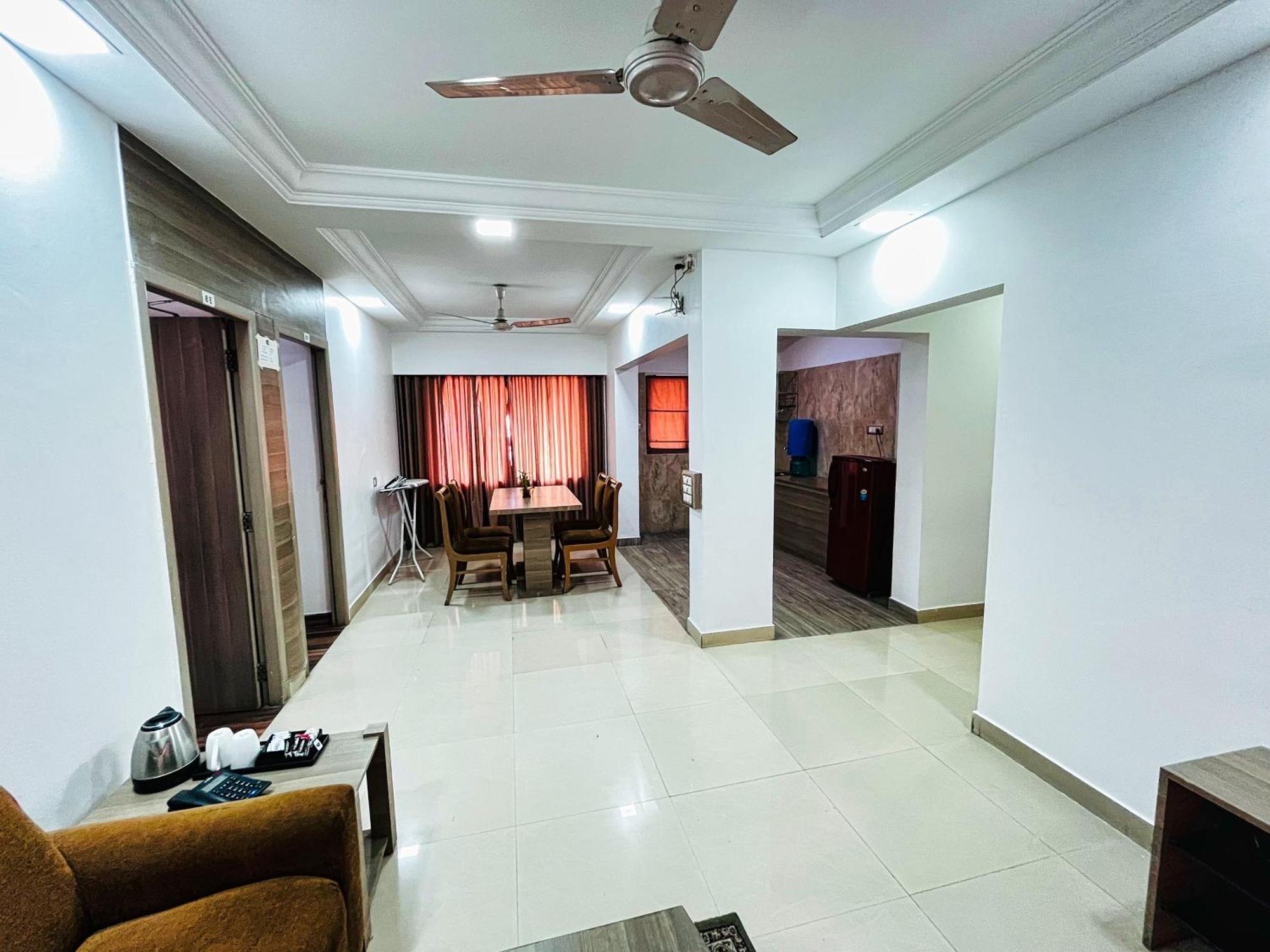 Maxxvalue - Service Apartment Marol Мумбаи Экстерьер фото