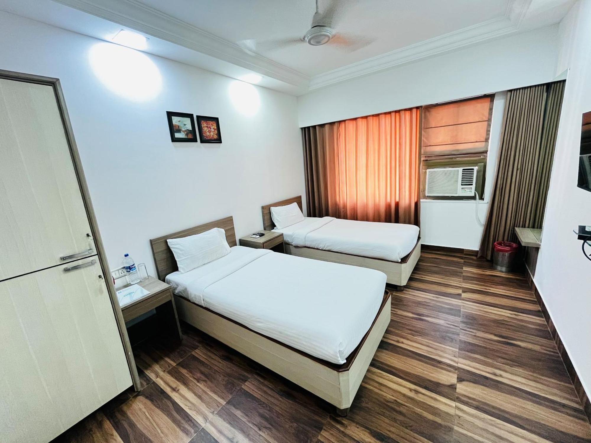 Maxxvalue - Service Apartment Marol Мумбаи Экстерьер фото