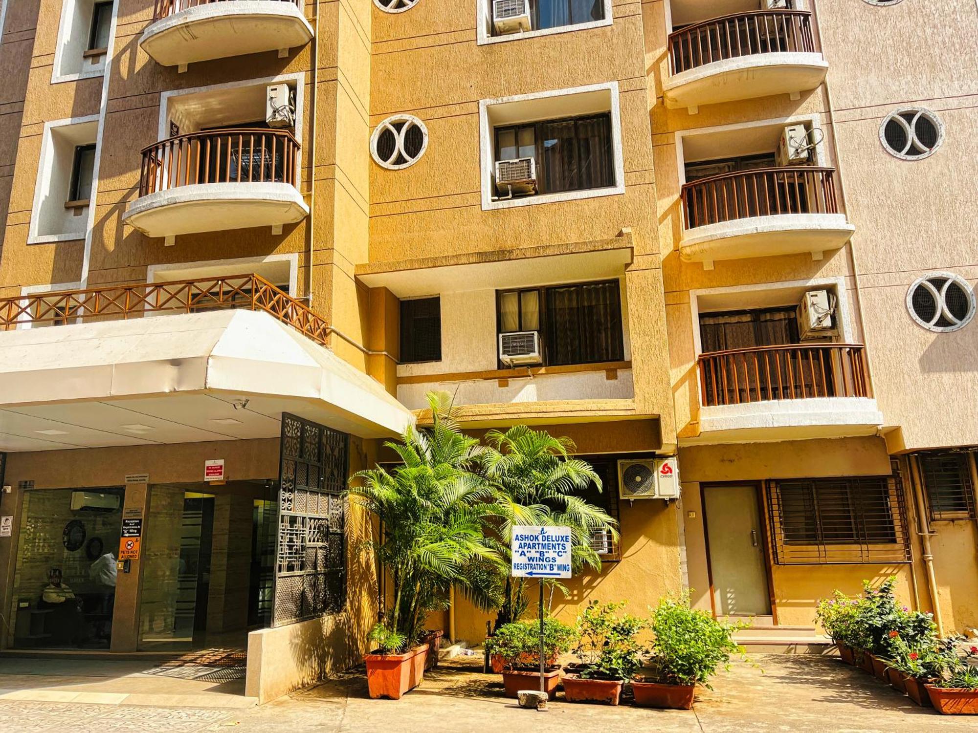 Maxxvalue - Service Apartment Marol Мумбаи Экстерьер фото